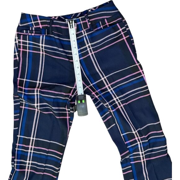 Timeless Elegance: Navy Plaid High-Waisted Trouser NY & Co & Avenue - Picture 12 of 14